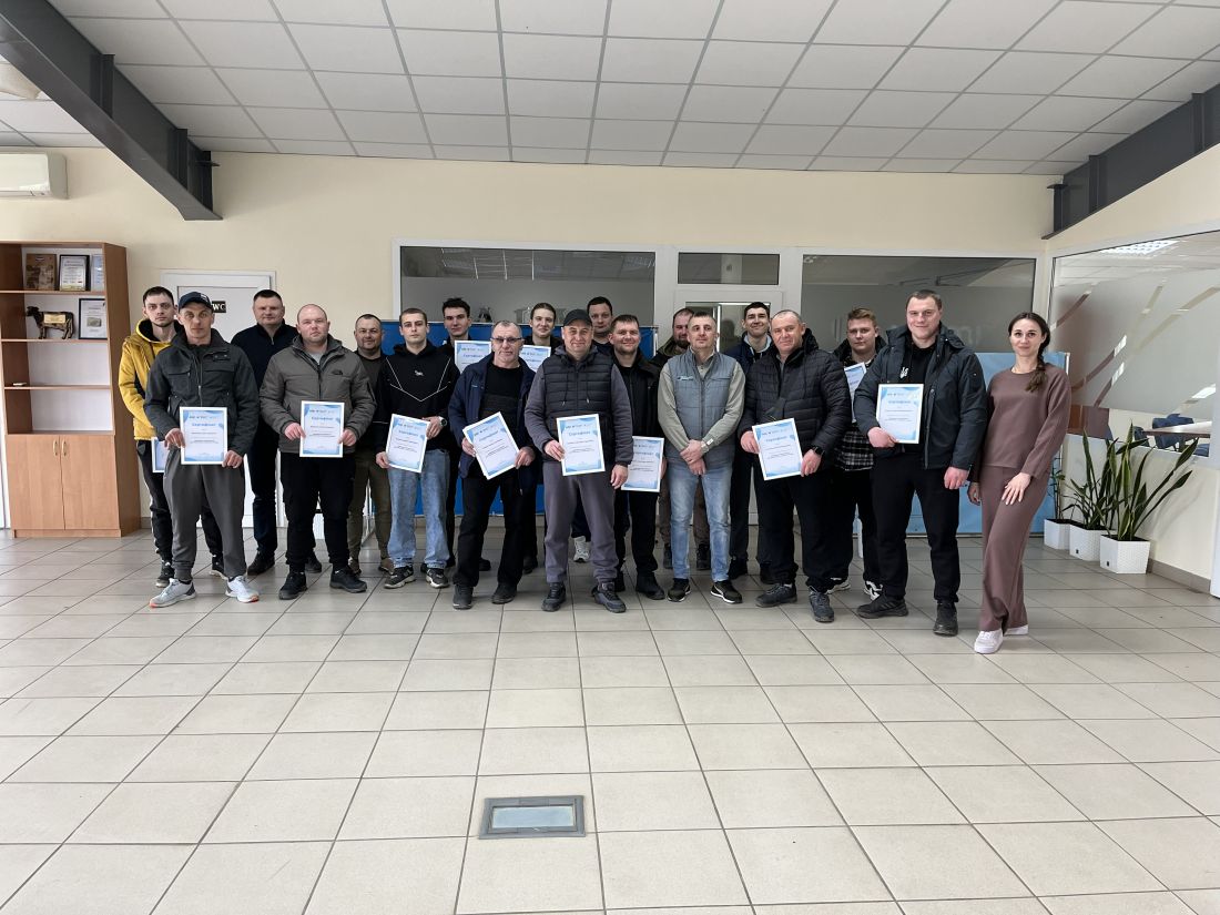 Професіоналізм у деталях: як пройшов курс підвищення кваліфікації для операторів із розчистки ратиць