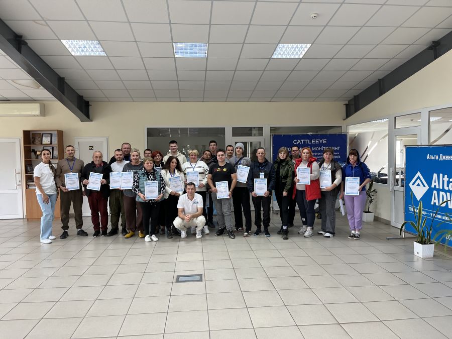 Підсумки курсу «УЗД-діагностика та відтворення ВРХ»: від теорії до практики на фермах